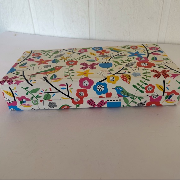 PAPERCHASE MELLOW MEADOW STORAGE BOX - Picture 3 of 14